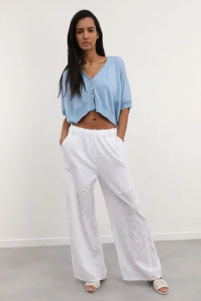 BESTICKTE HOSE MIT ELASTISCHEM BUND