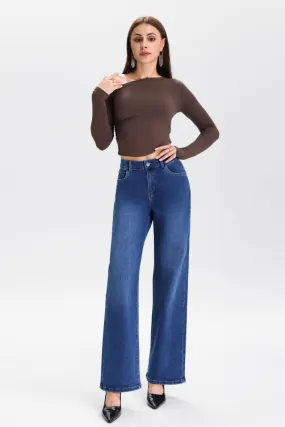 Lockere Jeans mit Feder in der Taille