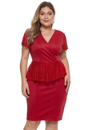 Rotes Kleid im Bohemian-Chic-Stil