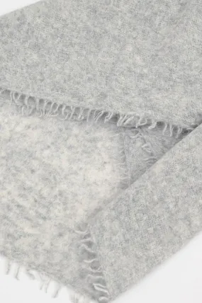 Schal mit Fransenkante aus Cashmere in Hellgrau