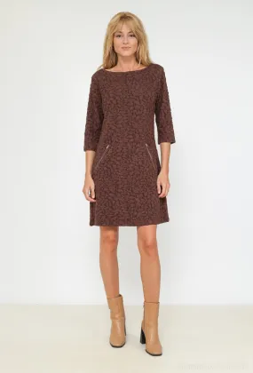 Schlichtes mittellanges Kleid mit Taschen