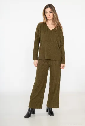Sets aus Oberteil und Hose mit V-Ausschnitt