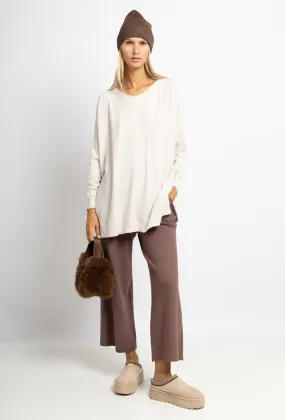 Ultradünner, nahtloser, übergroßer Pullover