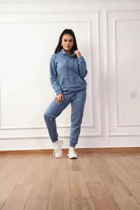 Zeitloses Hoodie-Set